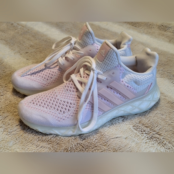 adidas Ultraboost Web Alphaskin White/Clear Pink/White 7 - Picture 3 of 14